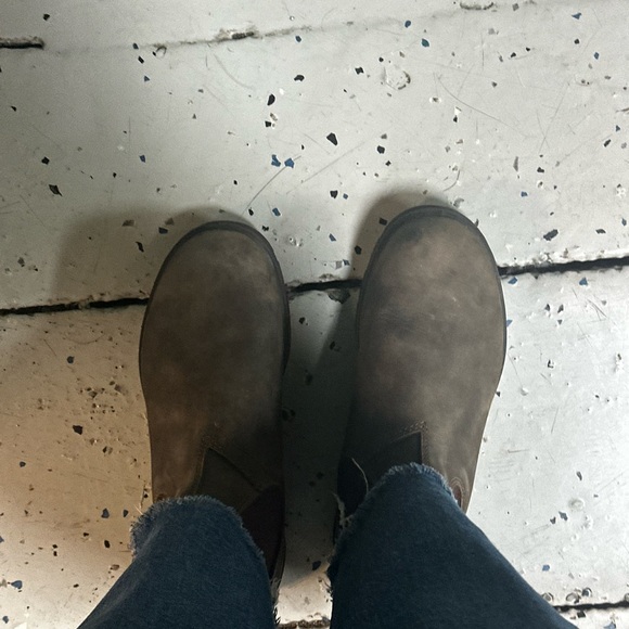 Blundstone Brown men’s size 5 Great boot, very little wear. - Picture 3 of 3